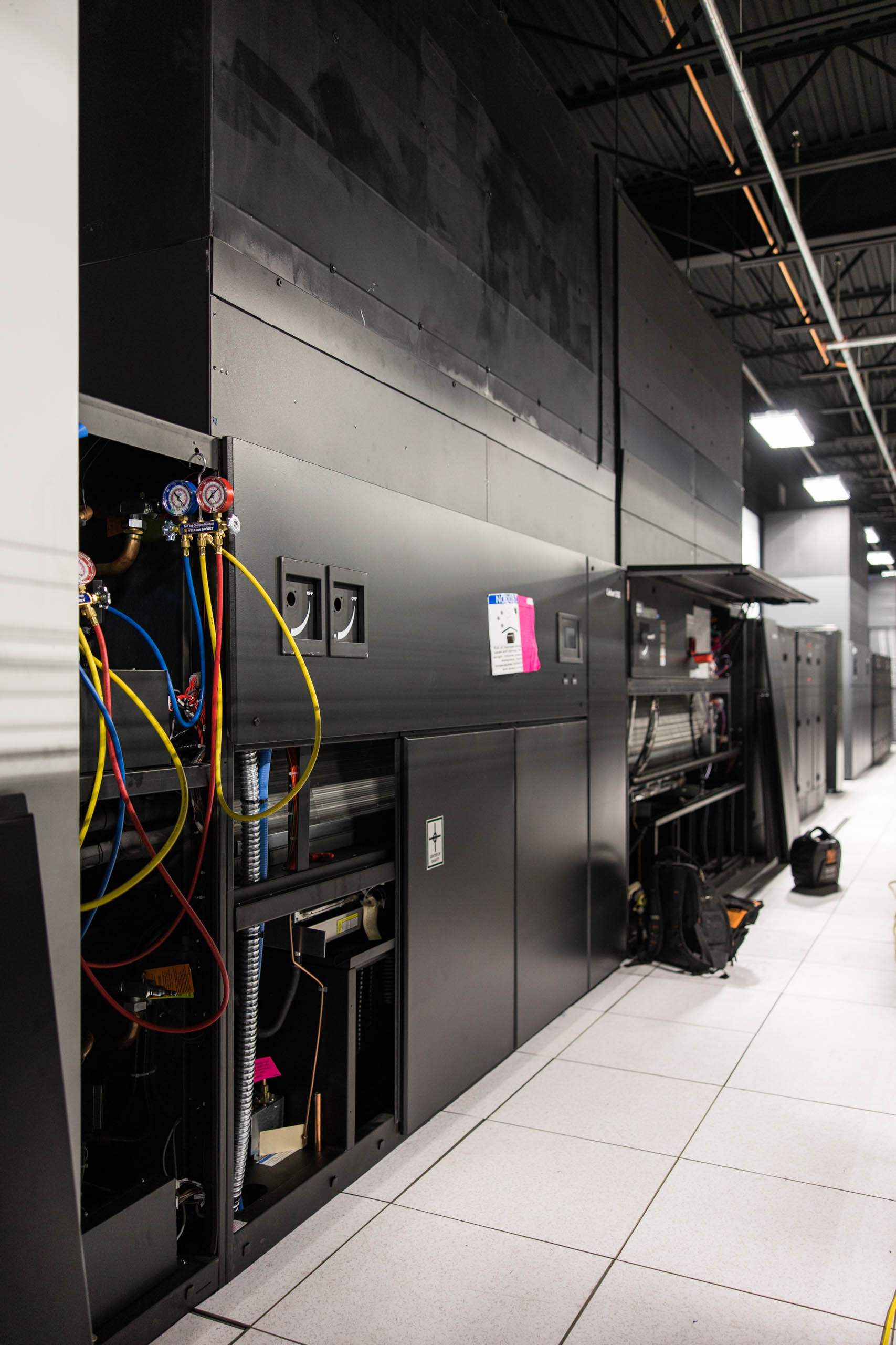 Databank Data Hall Expansion with DX Units Projects